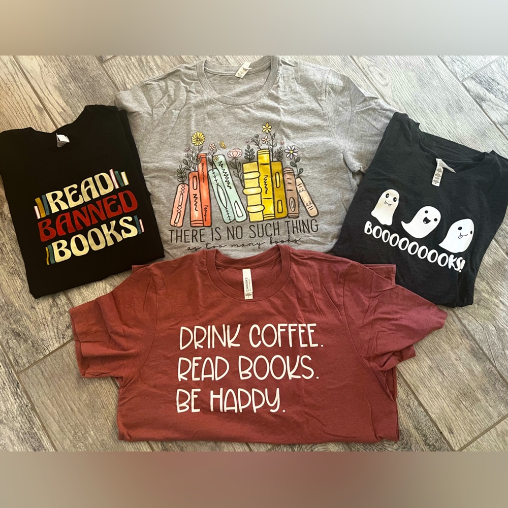 Book Shirts 📚 mix of medium and large unisex sizing